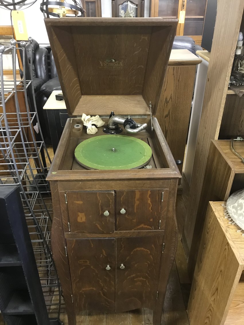 Image for Morgantown & Seneca Glass, Military & Harley Davidson Memorabilia, Tools, Furniture, & more