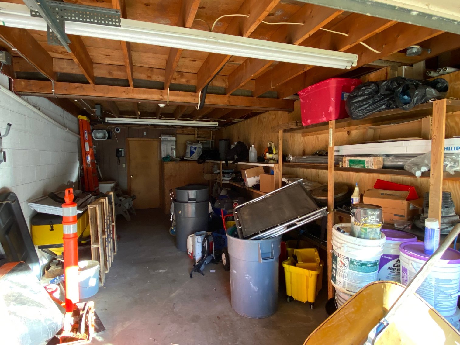 Image for SOLD $99,000 - 5,000 sqft. Office Building in Huntington