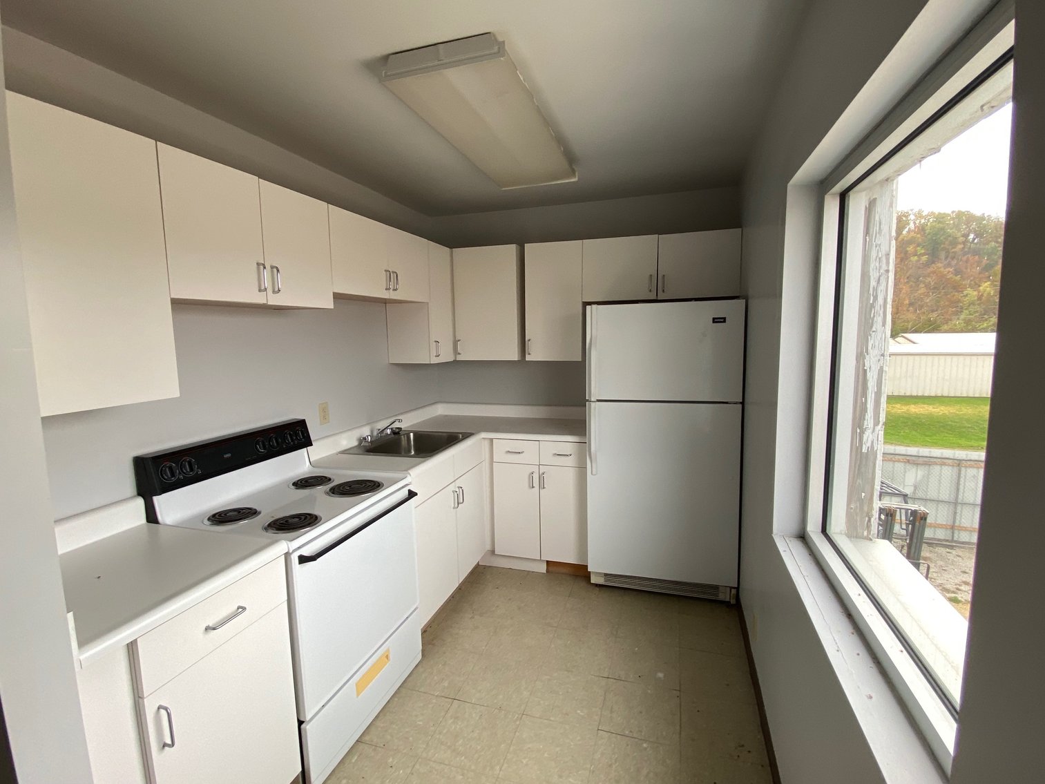 Image for SOLD $99,000 - 5,000 sqft. Office Building in Huntington