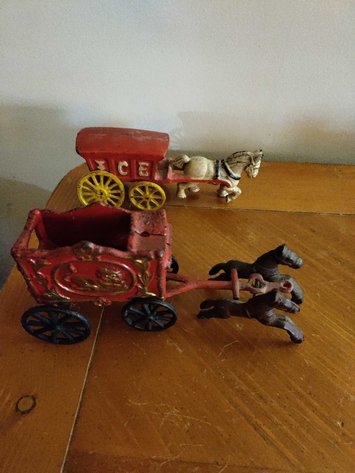 Image for Dussel Drive, Maumee - Furniture, Kitchenware, Cast Iron, Sewing Machine, Tools, Home Decor (Dussel)