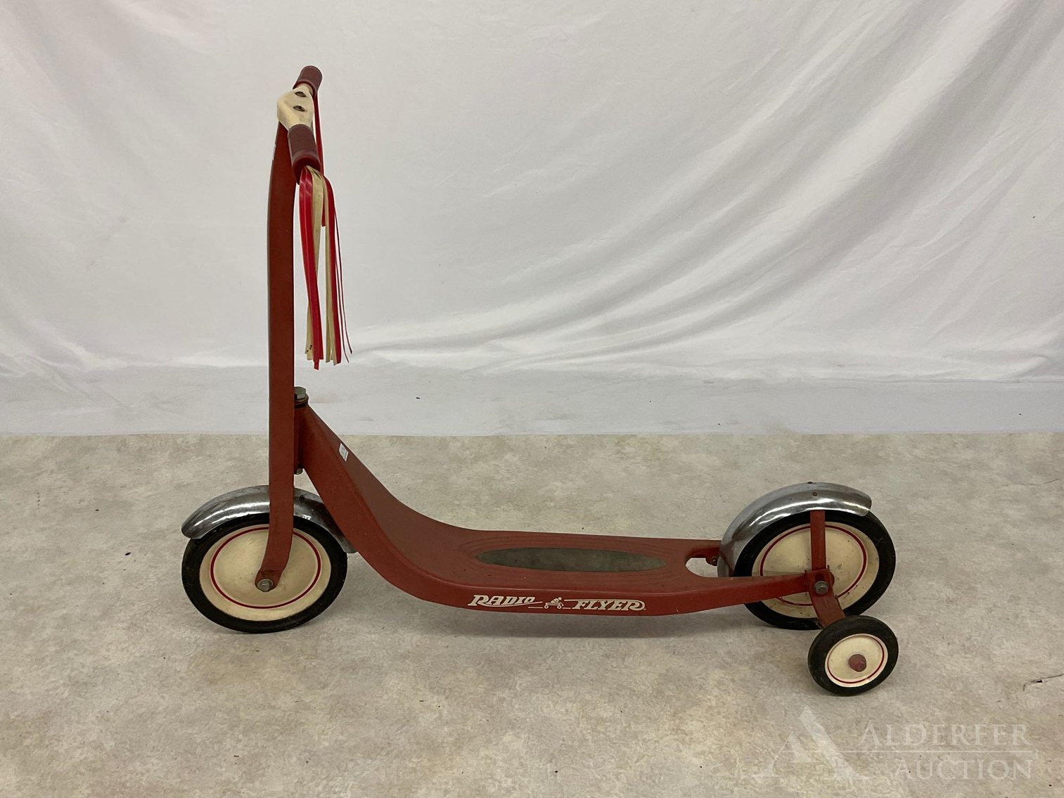 Image for Gallery | Decor | December 2, 2021 at 8:00 PM