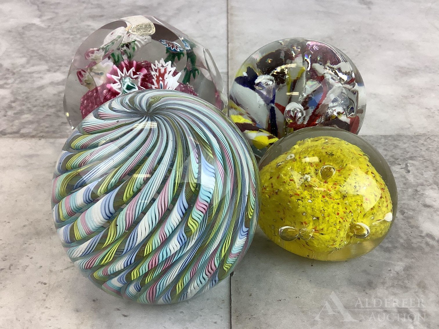 Image for Gallery | Decor | December 2, 2021 at 8:00 PM