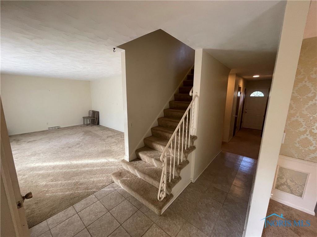 Image for MINIMUM BID AUCTION $99,000! 4704 Sutton Pl