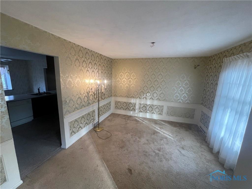 Image for MINIMUM BID AUCTION $99,000! 4704 Sutton Pl