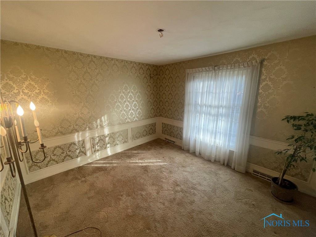 Image for MINIMUM BID AUCTION $99,000! 4704 Sutton Pl