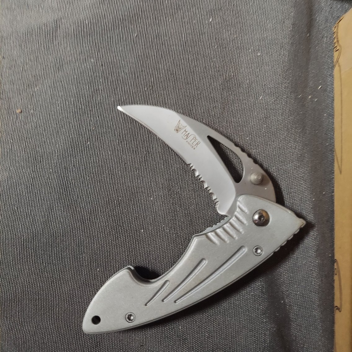 Image for Saint Albans, WV – Over 10,000 Pocket Knives, Watches, and Canes!