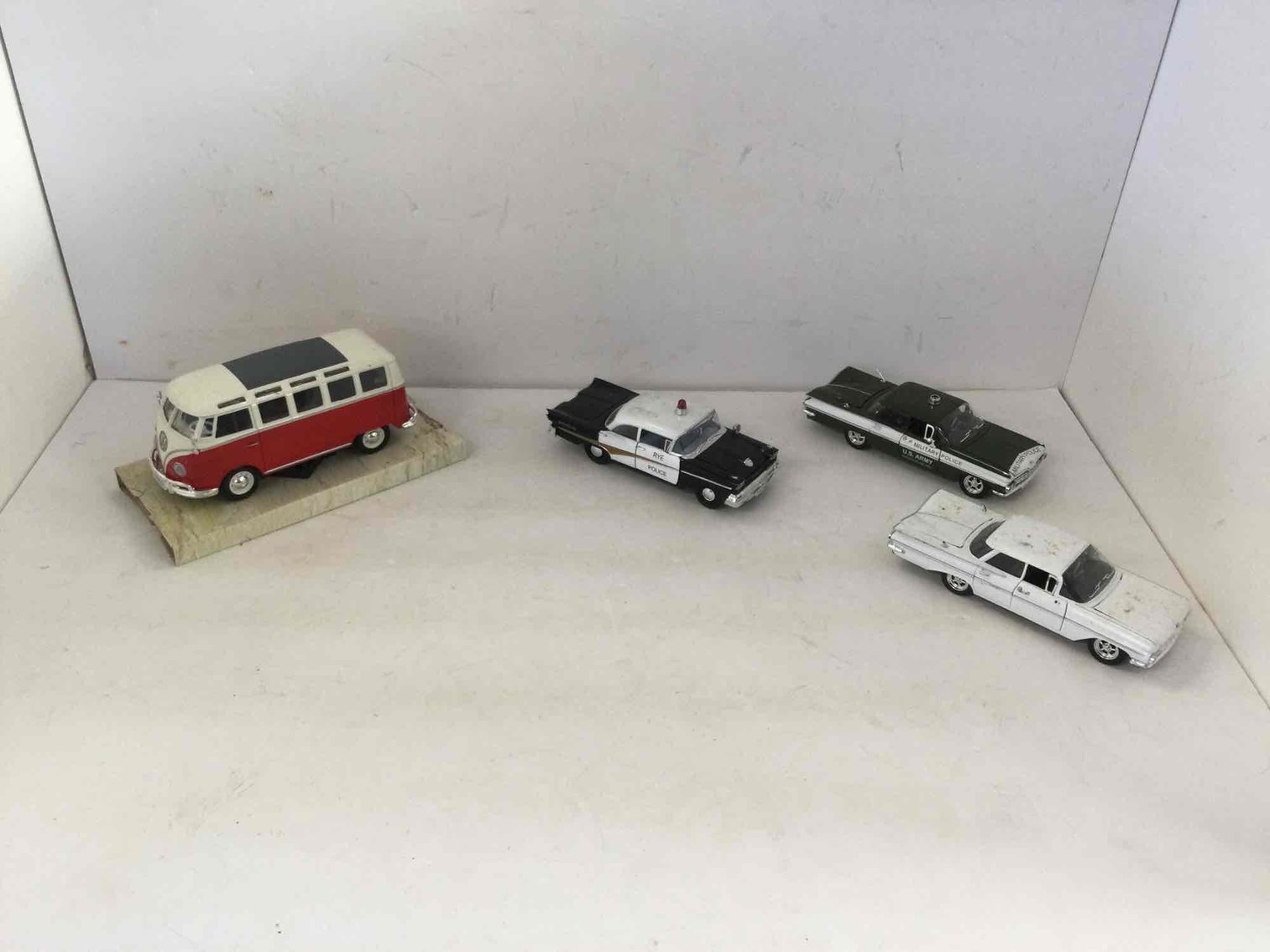 Image for Furniture, Coins, Collectibles, Household-Main back