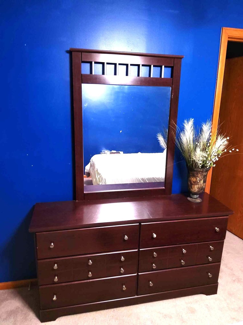 Image for Mark Clark Estate Auction