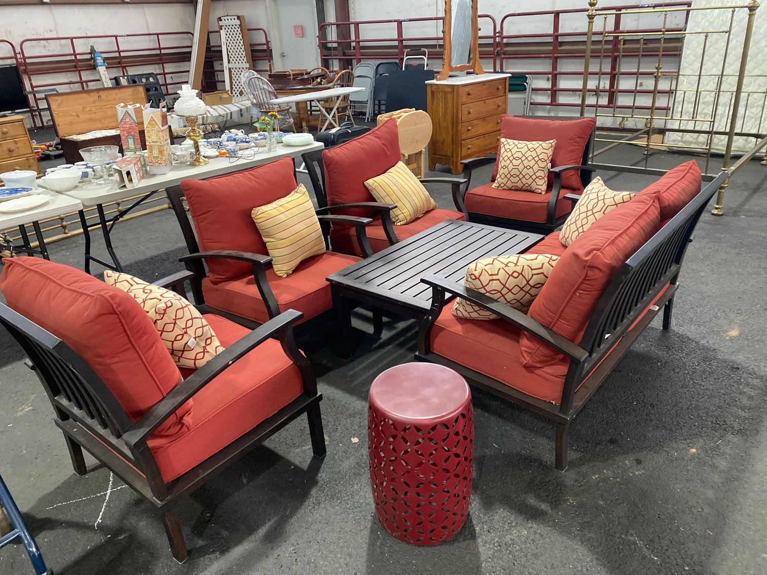 Image for Jewelry, Antique and Modern Furniture, Carpets & Rugs, Quality Housewares