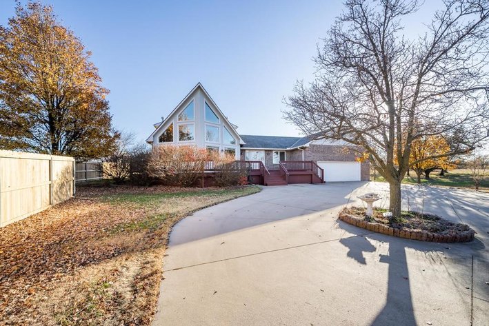 Image for 625 N Williams Rd