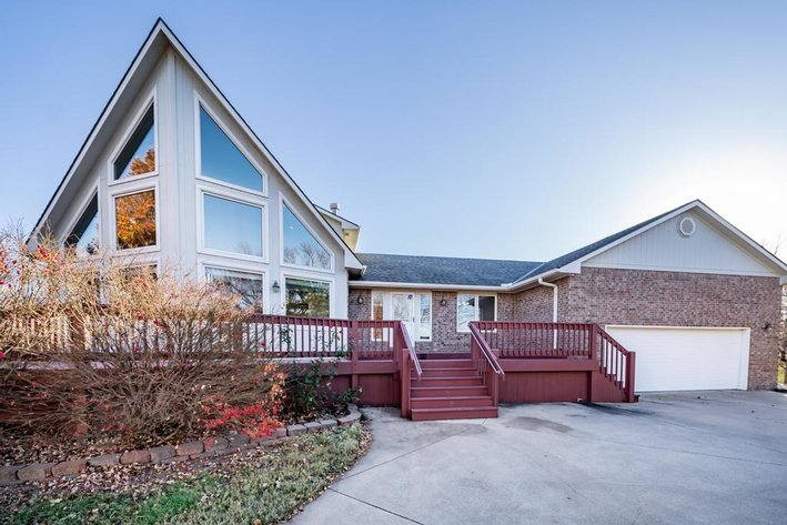 Image for 625 N Williams Rd