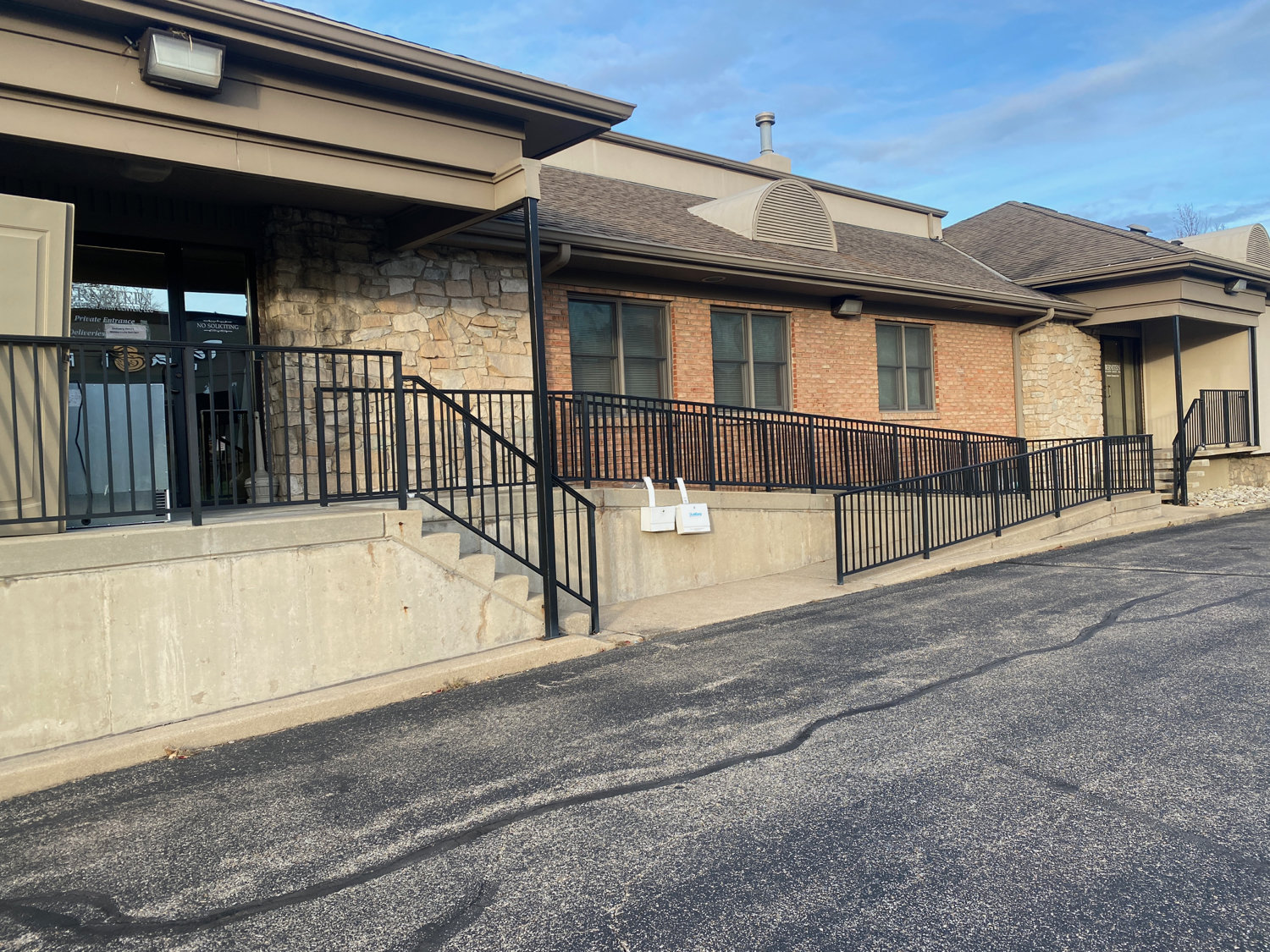 Image for LED Lighting/ HVAC/ Architectural Salvage/ Medical Auction