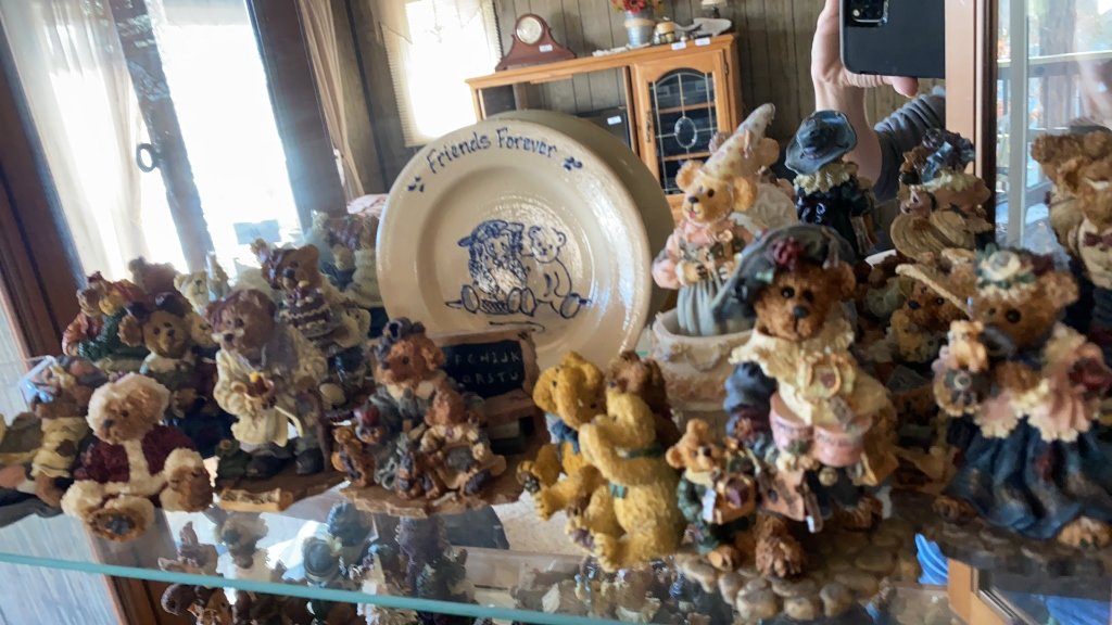 Image for Furniture, Tools, Hunting, Boyd's Bears, & More Online Only Auction