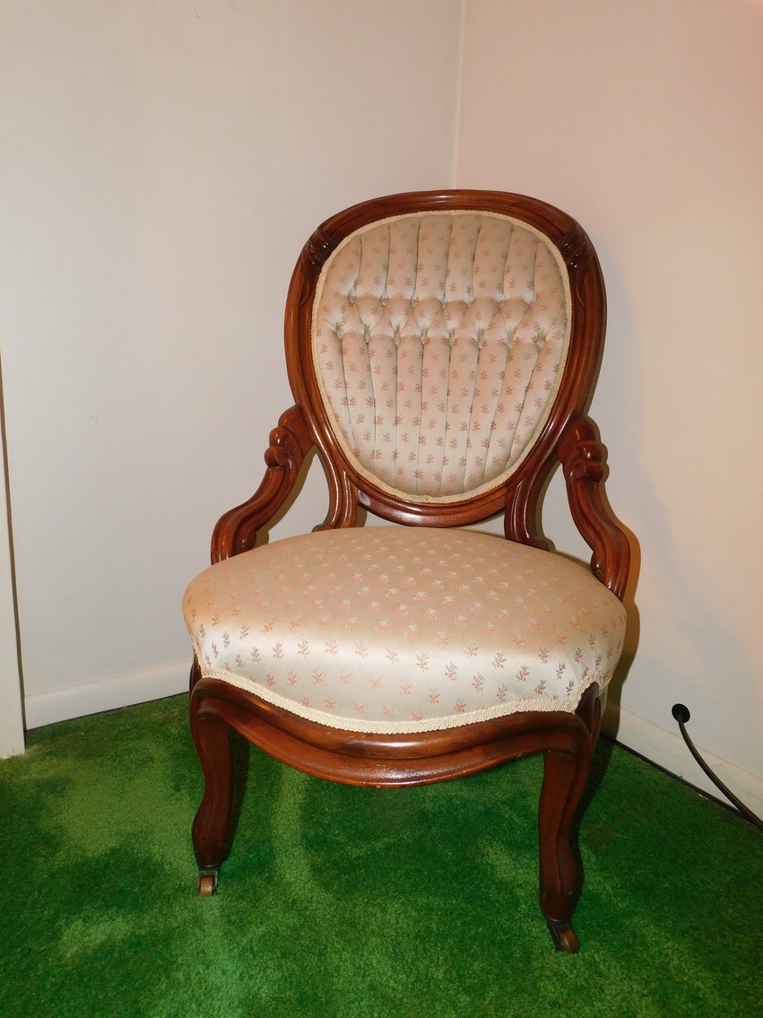 Image for Shinnston, WV - Anderson Estate: Steinway Piano, Home Furnishings, Appliances, & More!