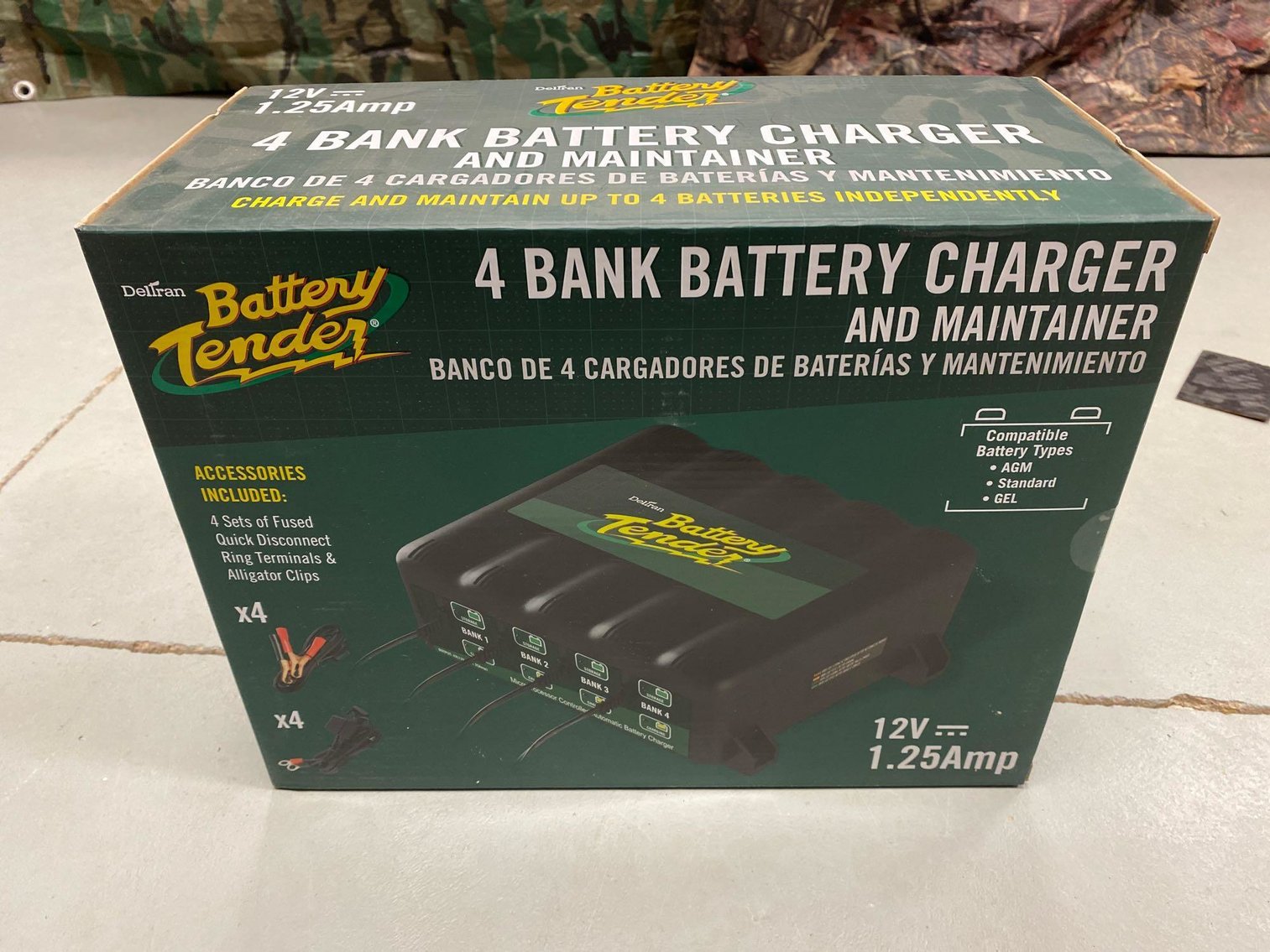 Image for New merchandise, Helmets, ratchet straps, Clothing, Sport related, Coins, Sports Cards