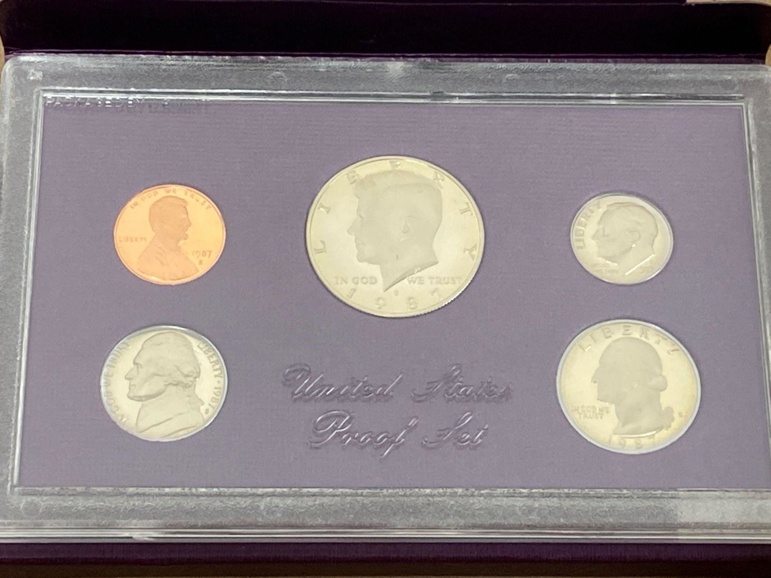 Image for New merchandise, Helmets, ratchet straps, Clothing, Sport related, Coins, Sports Cards