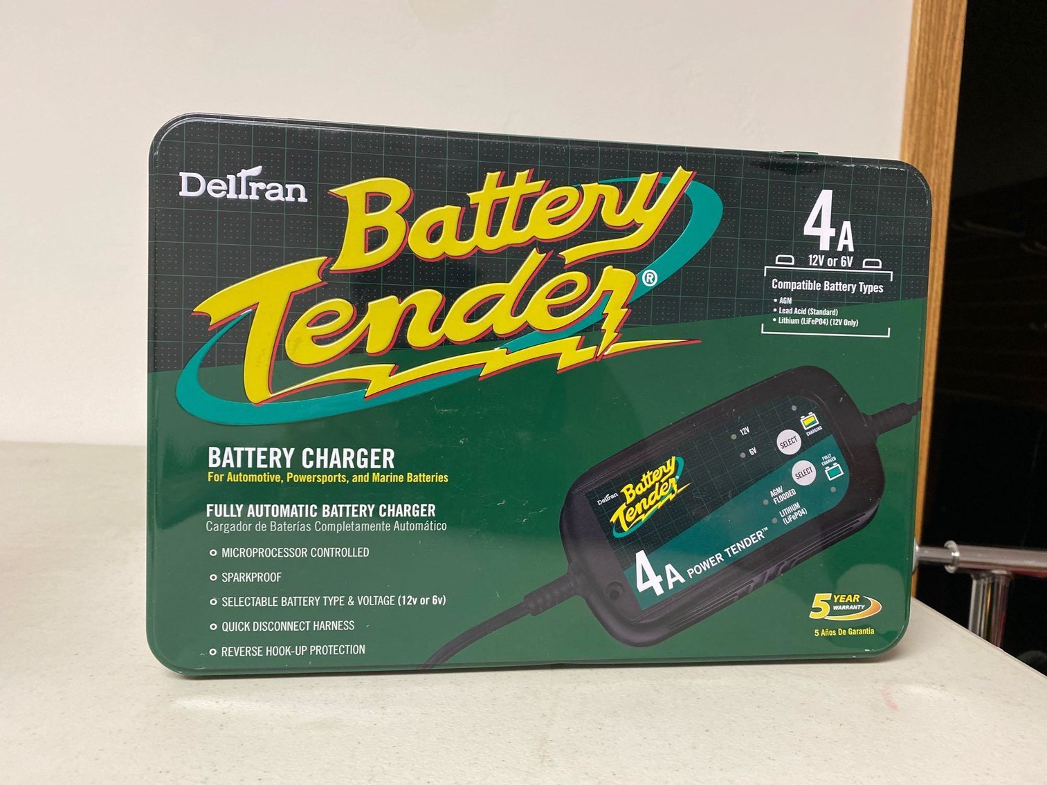 Image for New merchandise, Helmets, ratchet straps, Clothing, Sport related, Coins, Sports Cards