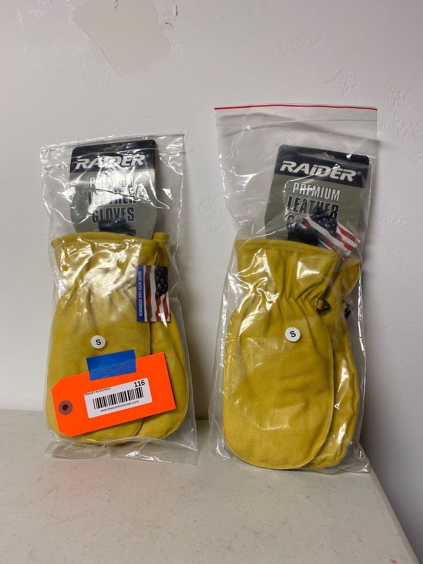 Image for New merchandise, Helmets, ratchet straps, Clothing, Sport related, Coins, Sports Cards