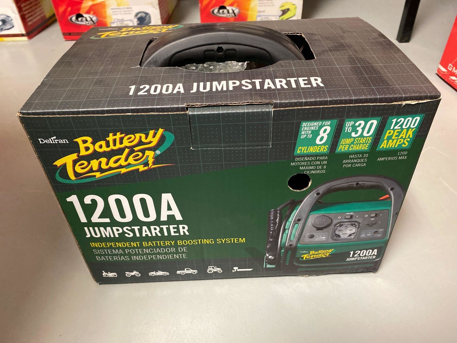 Image for New merchandise, Helmets, ratchet straps, Clothing, Sport related, Coins, Sports Cards