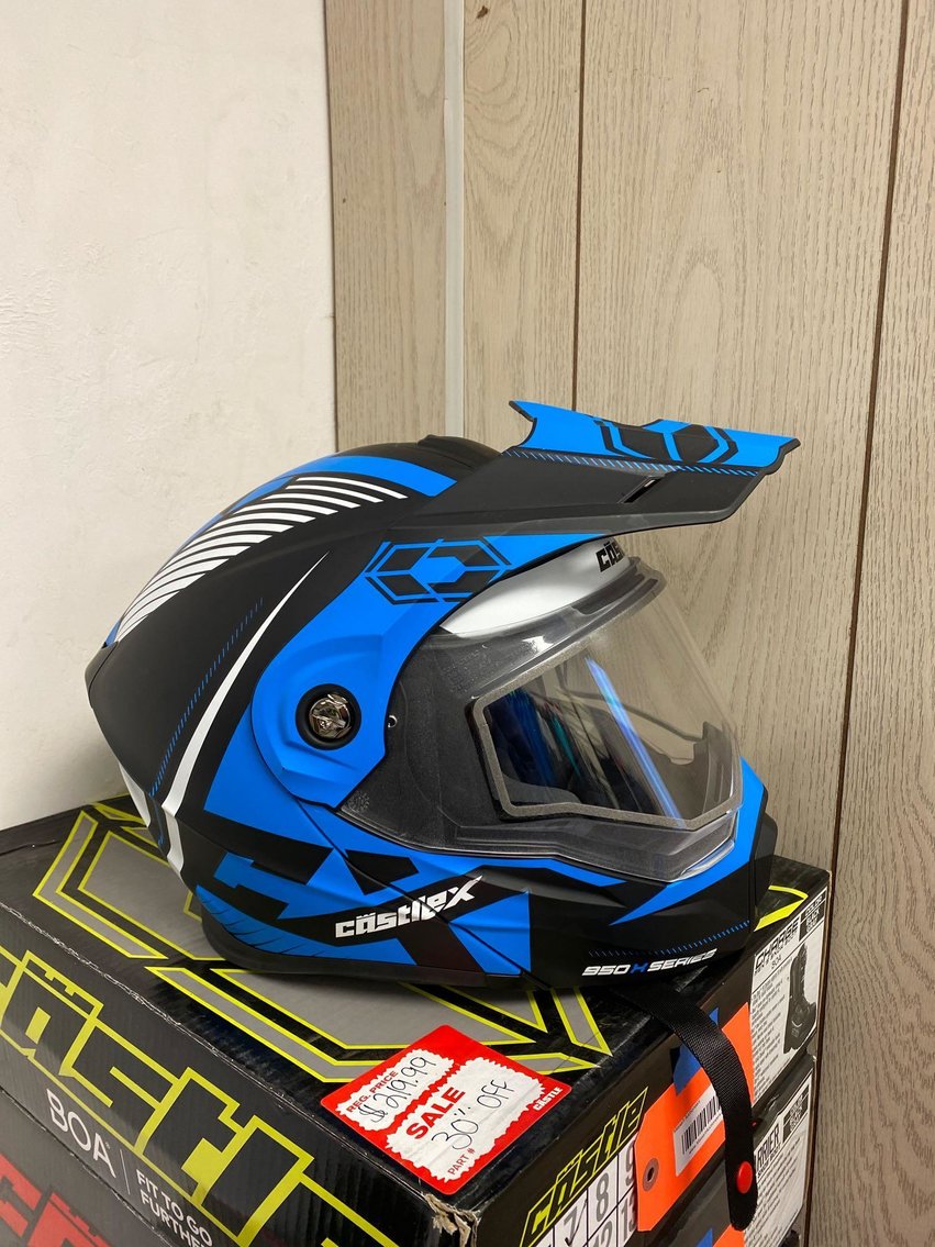 Image for New merchandise, Helmets, ratchet straps, Clothing, Sport related, Coins, Sports Cards