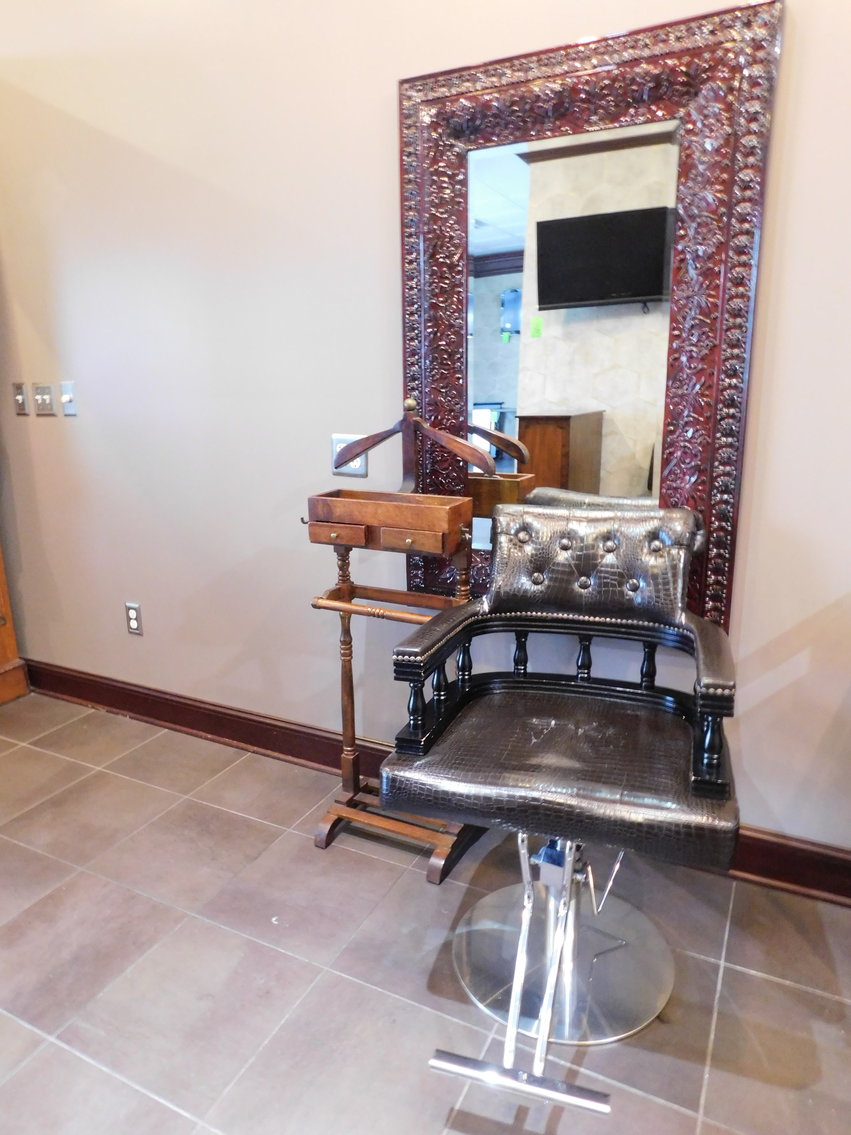 Image for Morgantown, WV - Barber Shop Liquidation