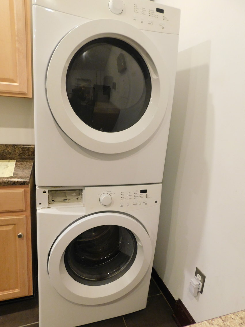 Image for Morgantown, WV - Barber Shop Liquidation