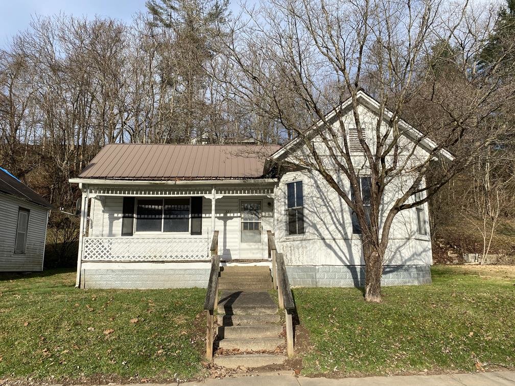 Image for SOLD $26,125 - Riverfront Home Selling to the Highest Bidder