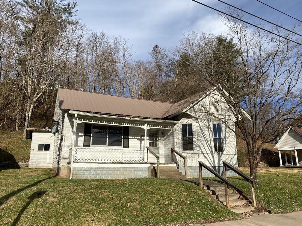 Image for SOLD $26,125 - Riverfront Home Selling to the Highest Bidder