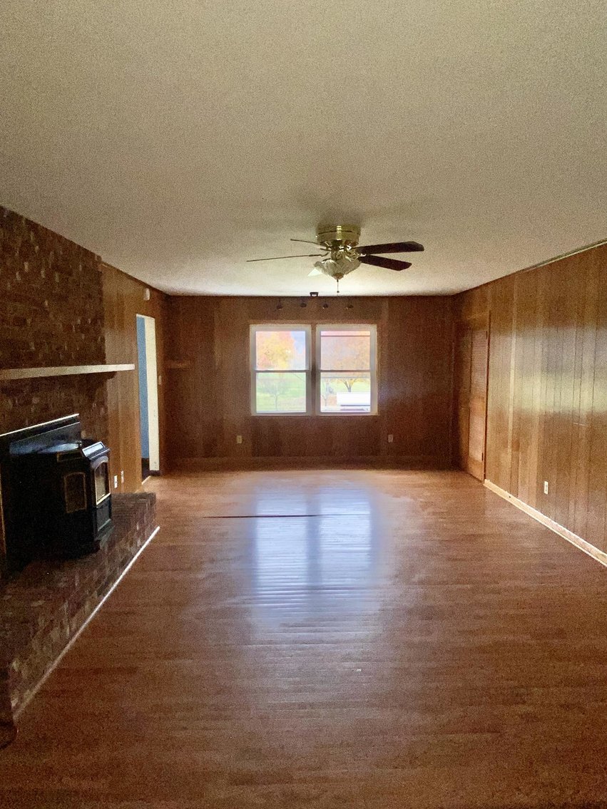 Image for SOLD $143,000 - Brick 3 Bedroom on 1.5 Acres Selling to the Highest Bidder