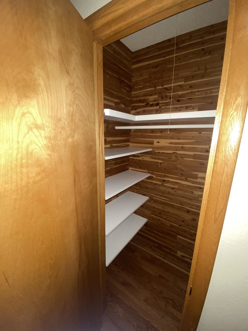 Image for SOLD $143,000 - Brick 3 Bedroom on 1.5 Acres Selling to the Highest Bidder