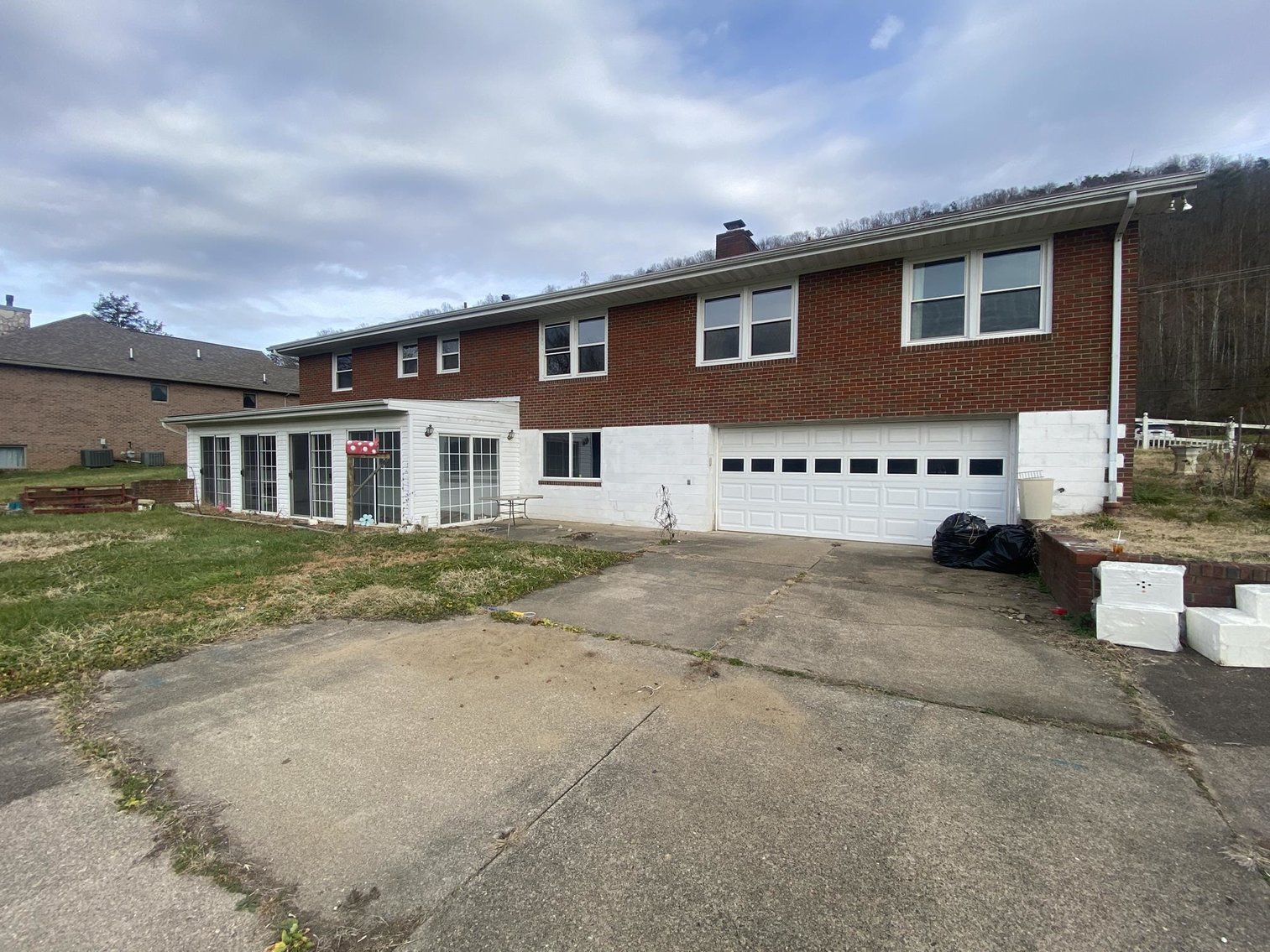 Image for SOLD $143,000 - Brick 3 Bedroom on 1.5 Acres Selling to the Highest Bidder