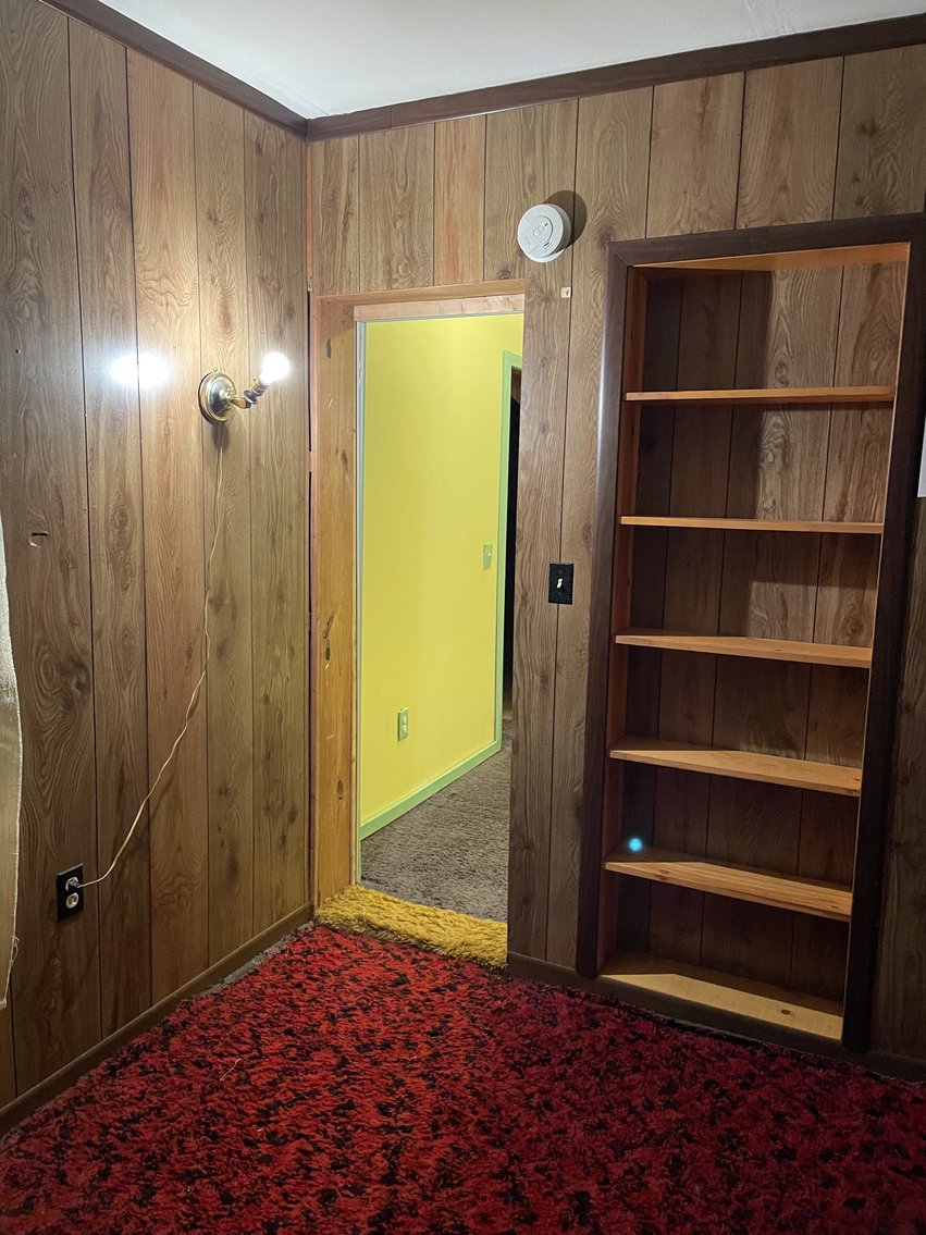 Image for MINIMUM BID AUCTION $83,000! 6648 Blossman Rd