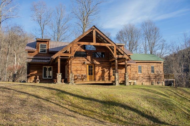 Image for SOLD $467,500 - Beautiful Log home on 185 Acres