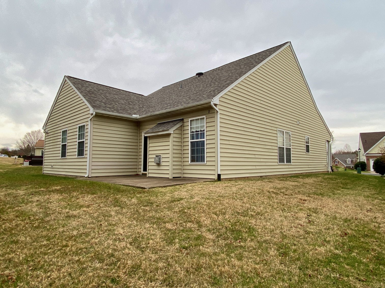 Image for 3 BR/2 BA Home in Desirable 55+ Community Minutes from Rt. 3 & I-95--SELLING to the HIGHEST BIDDER!!