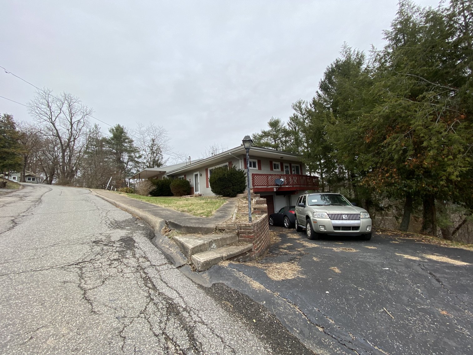 Image for Real Estate Auction w/ Vehicles