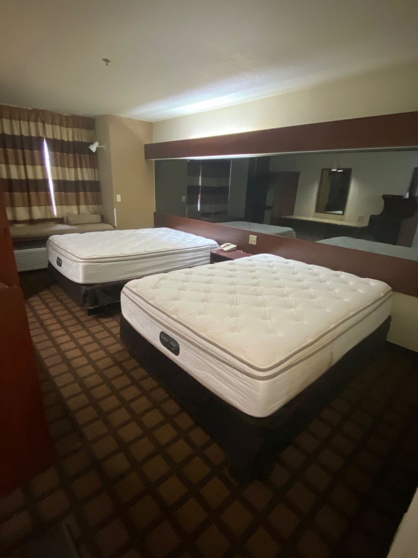 Image for Microtel Inn & Suites Online Auction