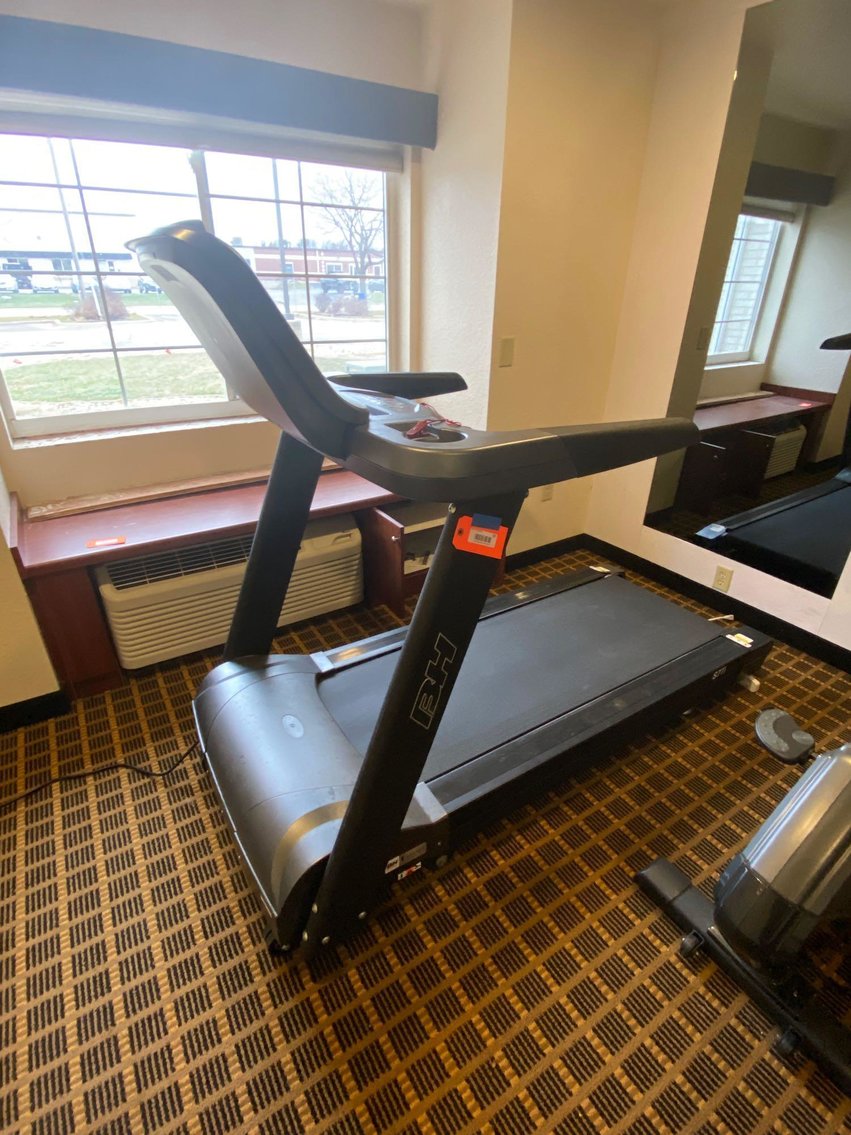 Image for Microtel Inn & Suites Online Auction