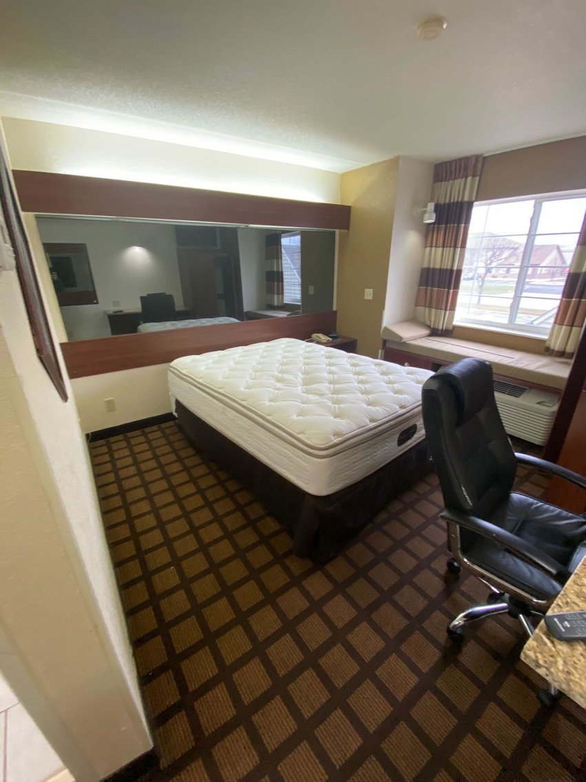 Image for Microtel Inn & Suites Online Auction