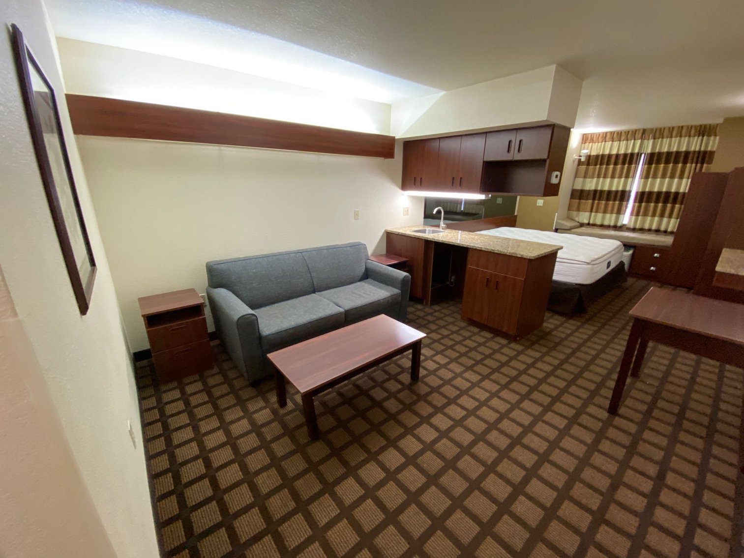 Image for Microtel Inn & Suites Online Auction