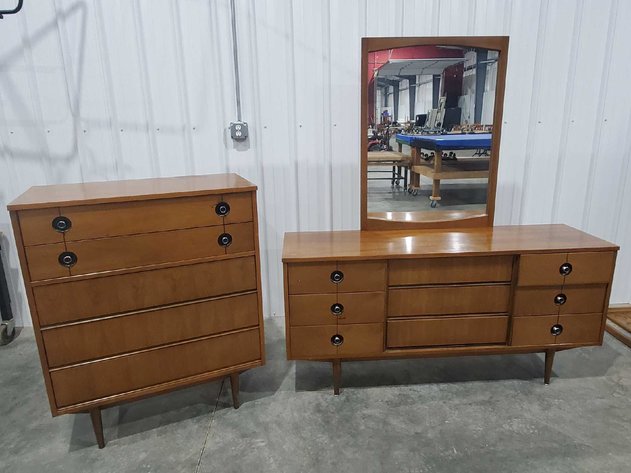 Image for Oldham Consignment Auction