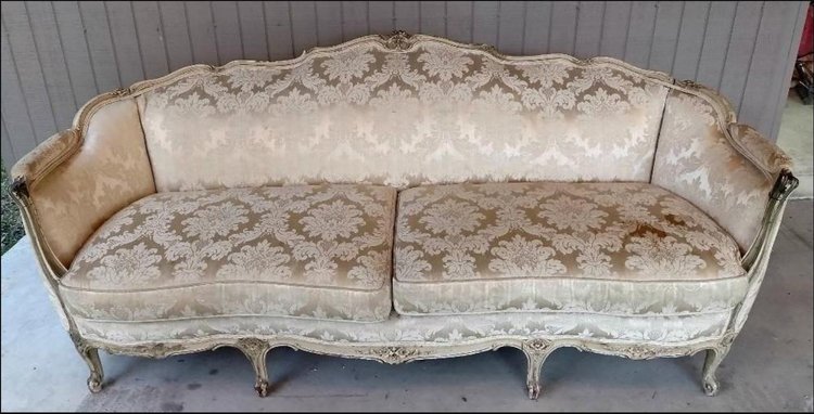 Image for Carmine Marketplace Online Auction