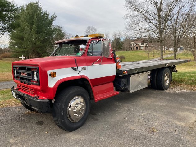 Image for John Deere Farm Machinery, Caterpillar 933 Traxcavator, Farm Supplies, Tools