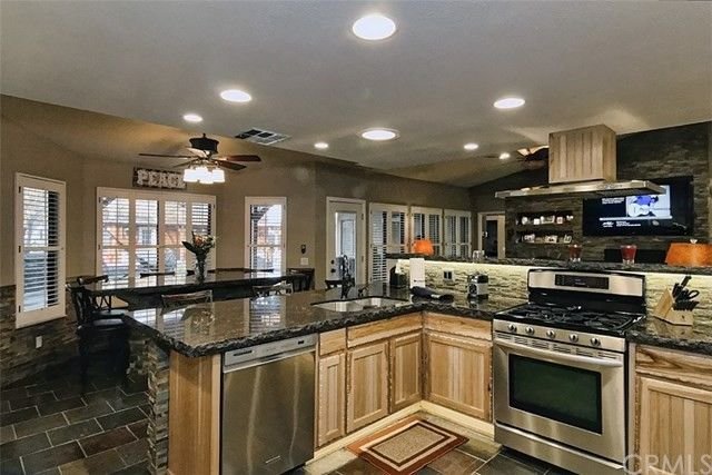 Image for 19094 Cronese Lane, Apple Valley, CA 92308 - $725,000