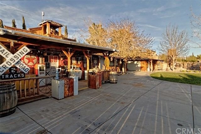 Image for 19094 Cronese Lane, Apple Valley, CA 92308 - $725,000