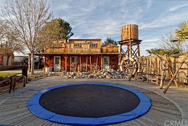 Image for 19094 Cronese Lane, Apple Valley, CA 92308 - $725,000