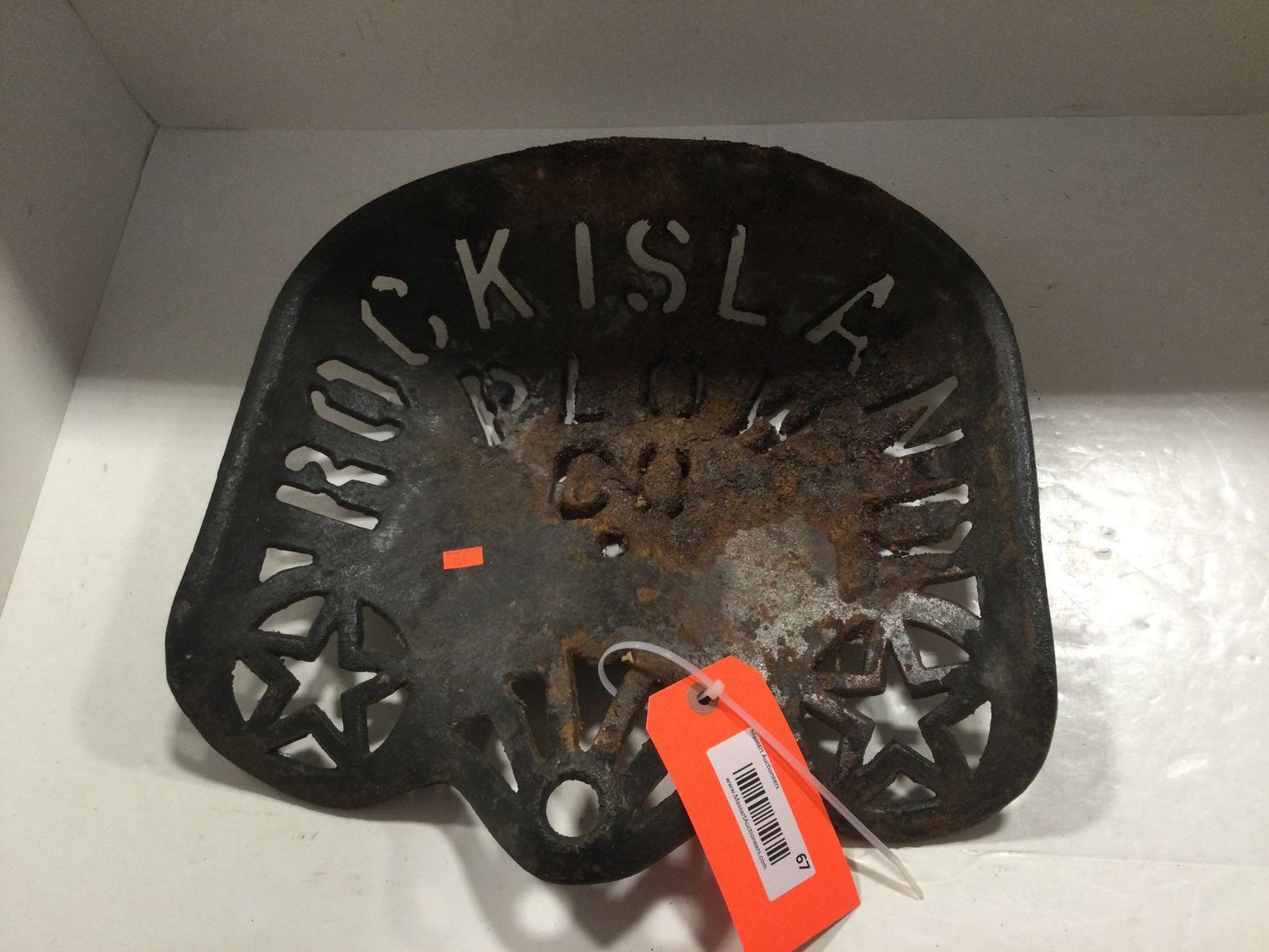 Image for Furniture, collectibles, prints, household-New building North