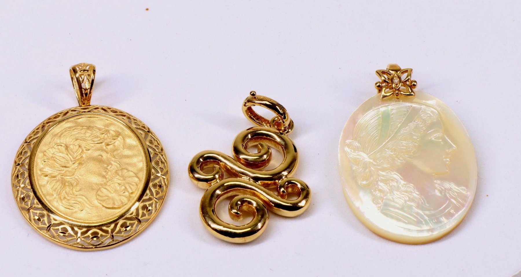 Image for Jewelry | January 26, 2022 8:00PM