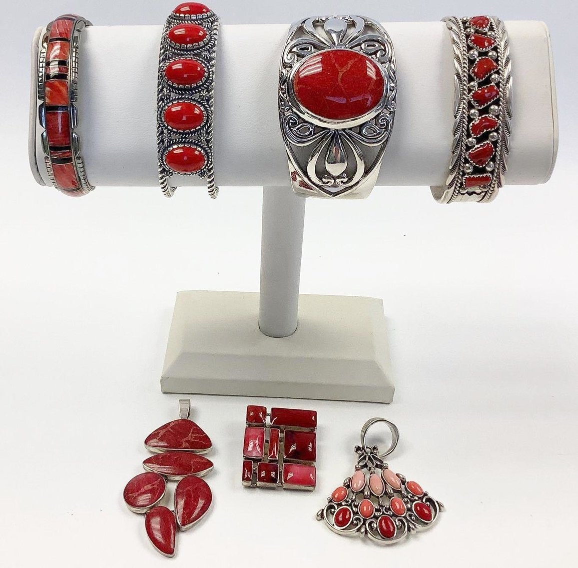 Image for Jewelry | January 26, 2022 8:00PM