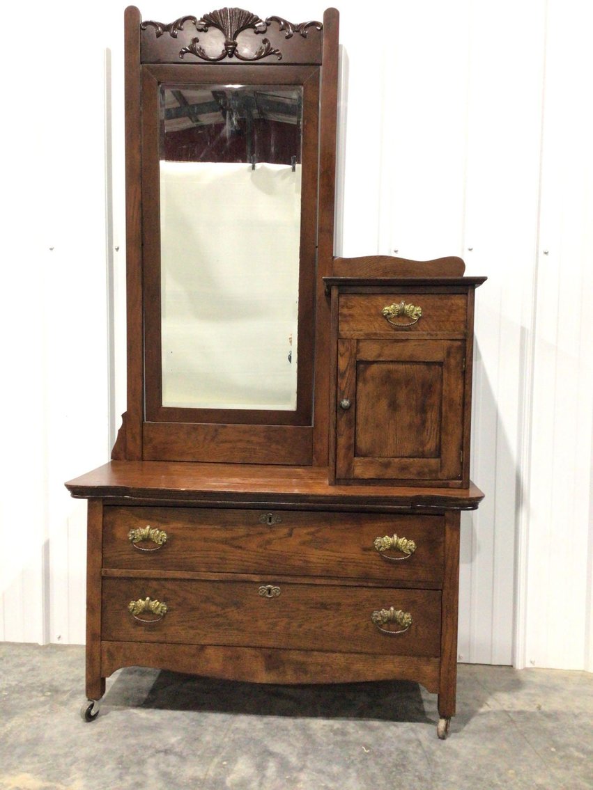 Image for Oldham Consignment Auction