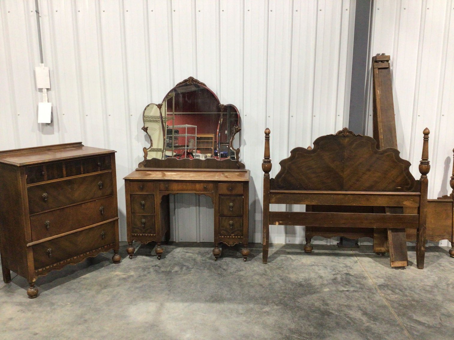 Image for Oldham Consignment Auction